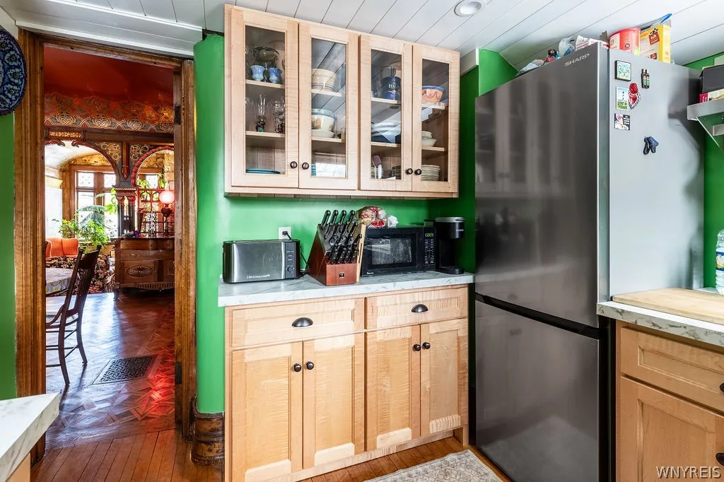 467 Virginia Street, Buffalo, New York 14202, Buffalo, New York 14202, 6 Bedrooms Bedrooms, ,2 BathroomsBathrooms,Residential,For Sale,467 Virginia Street, Buffalo, New York 14202,0,B1659238
