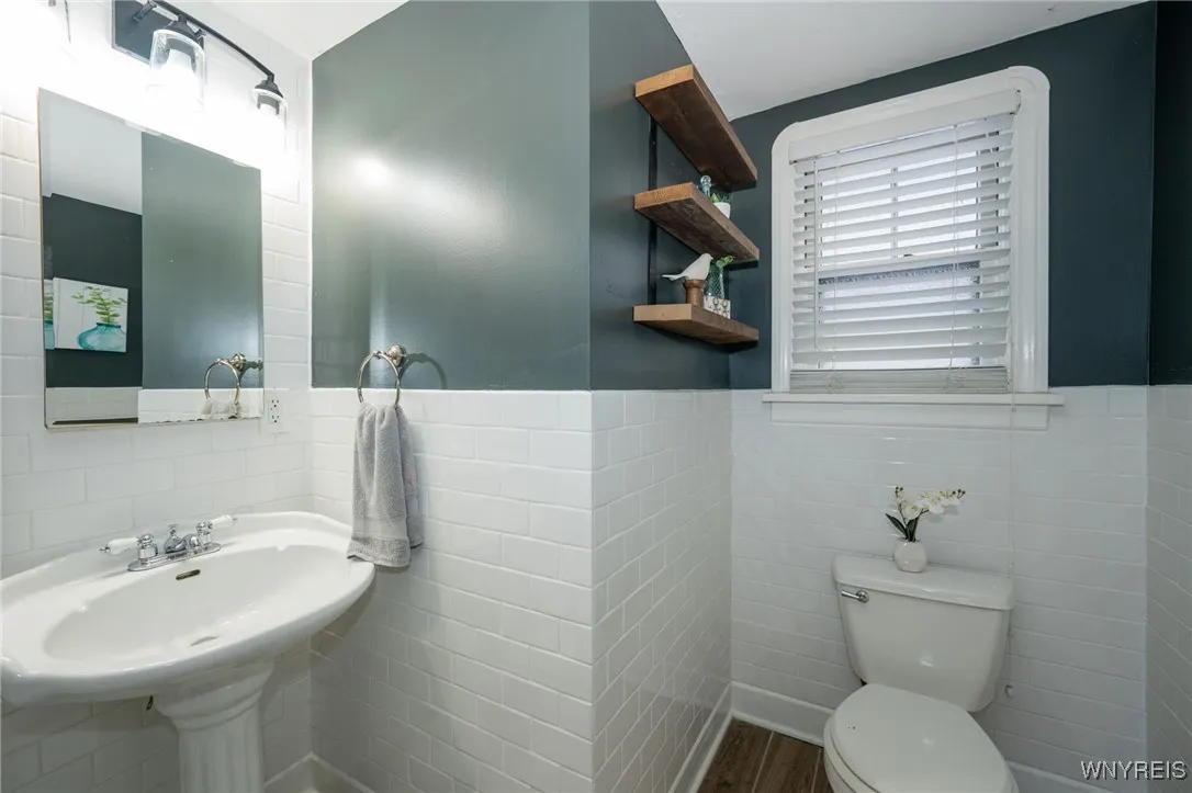 1163 Eggert Road, Amherst, New York 14226, Amherst, New York 14226, 3 Bedrooms Bedrooms, 10 Rooms Rooms,2 BathroomsBathrooms,Residential,Closed,1163 Eggert Road, Amherst, New York 14226,0,B1659304