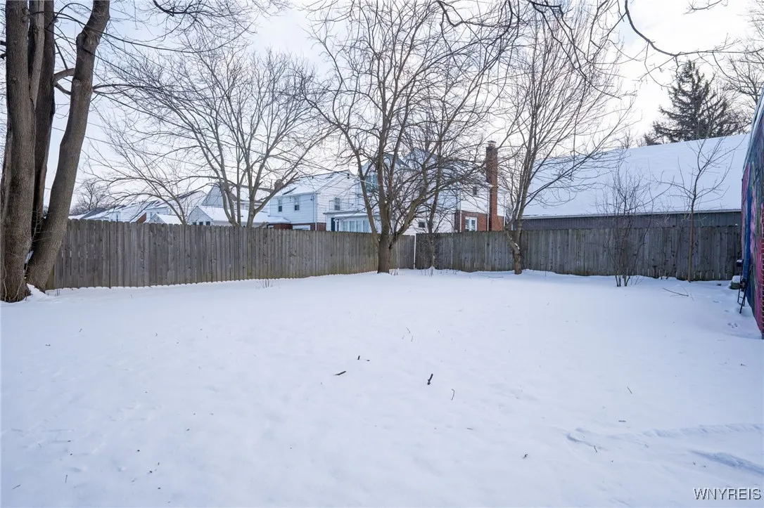1163 Eggert Road, Amherst, New York 14226, Amherst, New York 14226, 3 Bedrooms Bedrooms, 10 Rooms Rooms,2 BathroomsBathrooms,Residential,Closed,1163 Eggert Road, Amherst, New York 14226,0,B1659304