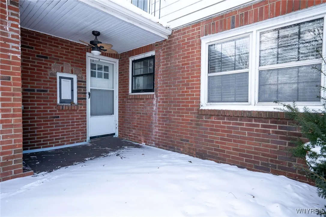 1163 Eggert Road, Amherst, New York 14226, Amherst, New York 14226, 3 Bedrooms Bedrooms, 10 Rooms Rooms,2 BathroomsBathrooms,Residential,Closed,1163 Eggert Road, Amherst, New York 14226,0,B1659304