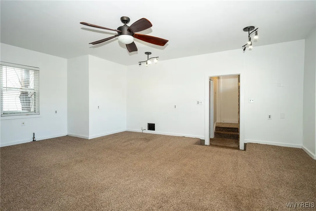 1163 Eggert Road, Amherst, New York 14226, Amherst, New York 14226, 3 Bedrooms Bedrooms, 10 Rooms Rooms,2 BathroomsBathrooms,Residential,Closed,1163 Eggert Road, Amherst, New York 14226,0,B1659304