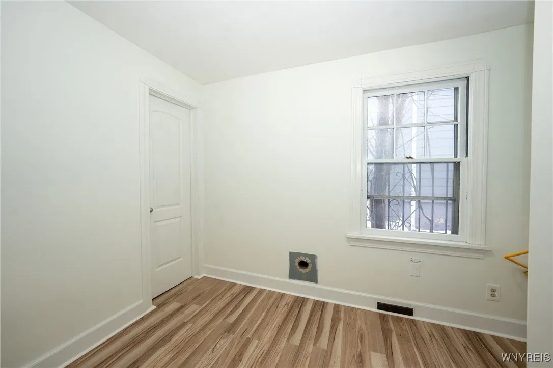 1163 Eggert Road, Amherst, New York 14226, Amherst, New York 14226, 3 Bedrooms Bedrooms, 10 Rooms Rooms,2 BathroomsBathrooms,Residential,Closed,1163 Eggert Road, Amherst, New York 14226,0,B1659304