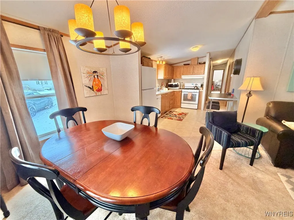 10 Sun Up Holiday Park, Ellicottville, New York 14, Ellicottville, New York 14731, 3 Bedrooms Bedrooms, 7 Rooms Rooms,2 BathroomsBathrooms,Residential,Closed,10 Sun Up Holiday Park, Ellicottville, New York 14,0,B1659311