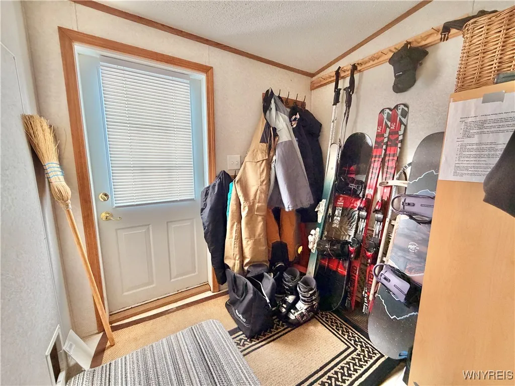 10 Sun Up Holiday Park, Ellicottville, New York 14, Ellicottville, New York 14731, 3 Bedrooms Bedrooms, 7 Rooms Rooms,2 BathroomsBathrooms,Residential,Closed,10 Sun Up Holiday Park, Ellicottville, New York 14,0,B1659311