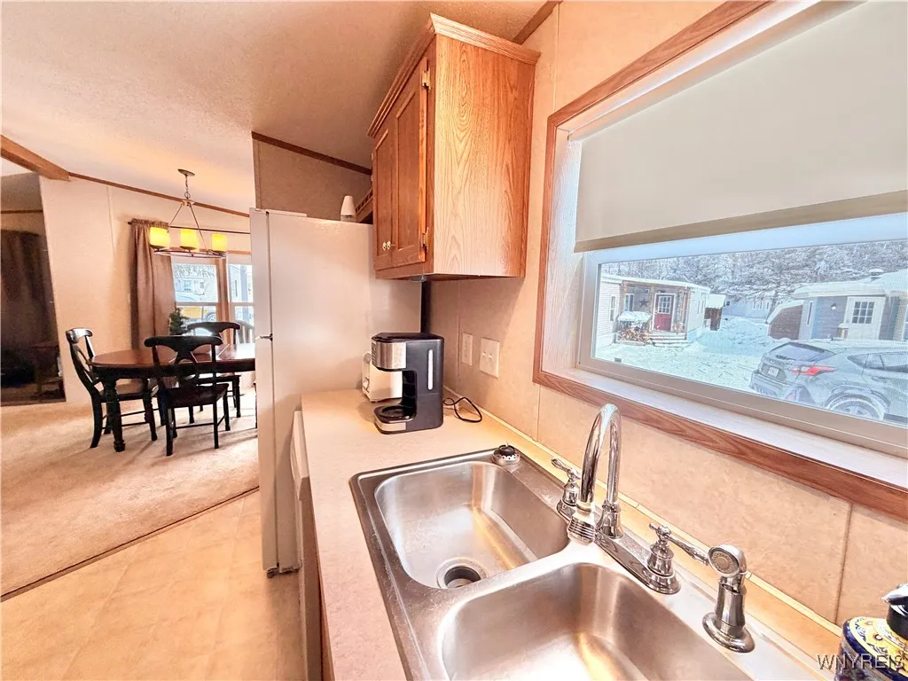 10 Sun Up Holiday Park, Ellicottville, New York 14, Ellicottville, New York 14731, 3 Bedrooms Bedrooms, 7 Rooms Rooms,2 BathroomsBathrooms,Residential,Closed,10 Sun Up Holiday Park, Ellicottville, New York 14,0,B1659311