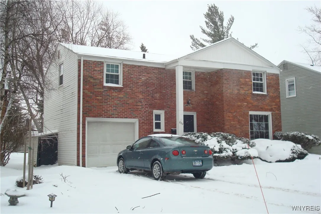 280 Roycroft Boulevard, Amherst, New York 14226, Amherst, New York 14226, 4 Bedrooms Bedrooms, 7 Rooms Rooms,2 BathroomsBathrooms,Residential,Closed,280 Roycroft Boulevard, Amherst, New York 14226,0,B1659027