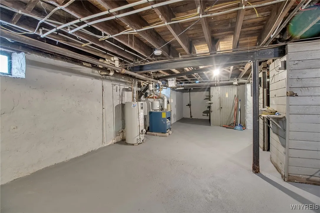 106 Winston Road, Buffalo, New York 14216, Buffalo, New York 14216, 4 Bedrooms Bedrooms, 13 Rooms Rooms,1 BathroomBathrooms,Residential,Closed,106 Winston Road, Buffalo, New York 14216,0,B1659409