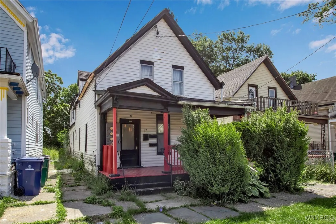 37 Pershing Avenue, Buffalo, New York 14211, Buffalo, New York 14211, 5 Bedrooms Bedrooms, ,3 BathroomsBathrooms,Residential,Closed,37 Pershing Avenue, Buffalo, New York 14211,0,B1659475