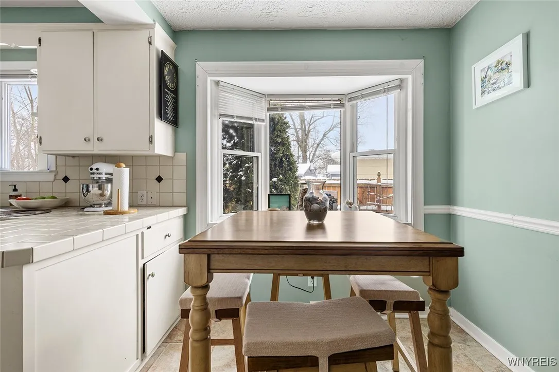 1600 Red Jacket Road, Grand Island, New York 14072, Grand Island, New York 14072, 3 Bedrooms Bedrooms, 5 Rooms Rooms,1 BathroomBathrooms,Residential,Closed,1600 Red Jacket Road, Grand Island, New York 14072,0,B1658626