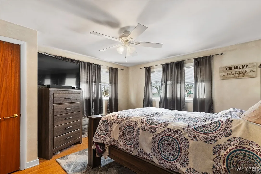 1600 Red Jacket Road, Grand Island, New York 14072, Grand Island, New York 14072, 3 Bedrooms Bedrooms, 5 Rooms Rooms,1 BathroomBathrooms,Residential,Closed,1600 Red Jacket Road, Grand Island, New York 14072,0,B1658626