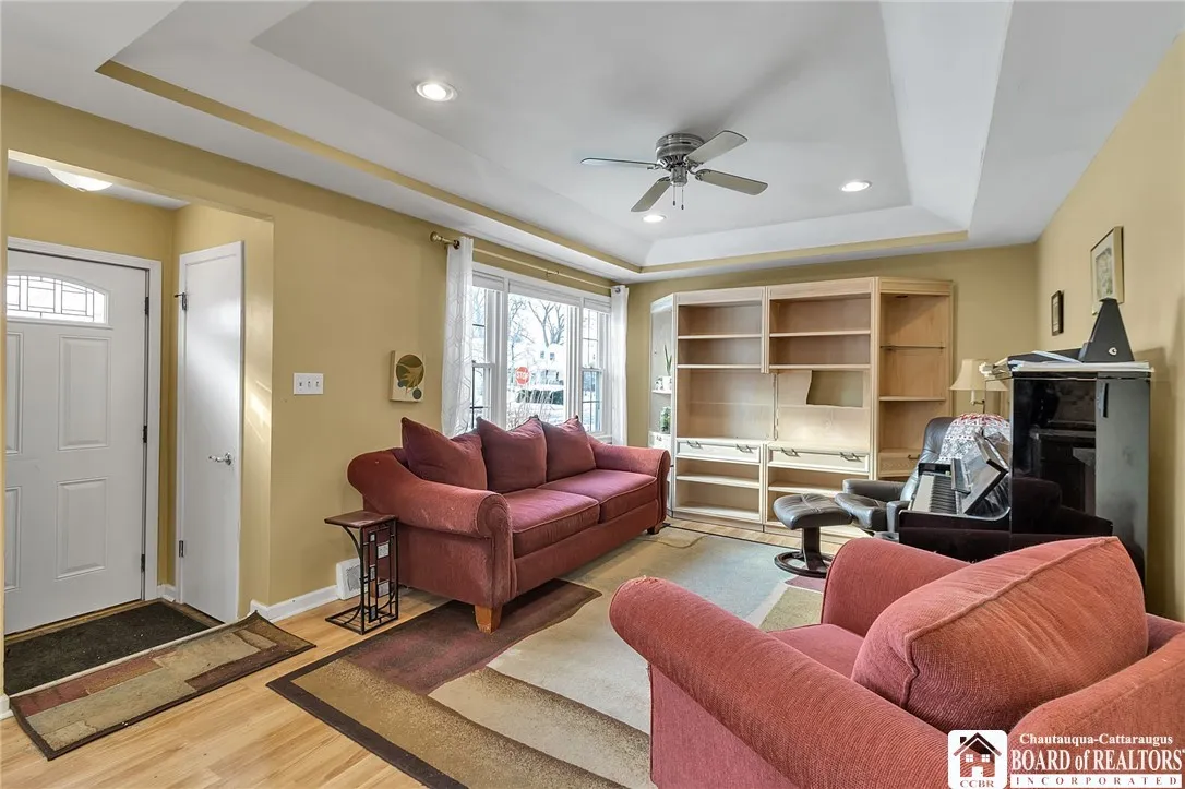 180 Bering Avenue, Tonawanda, New York 14223, Tonawanda, New York 14223, 3 Bedrooms Bedrooms, 7 Rooms Rooms,2 BathroomsBathrooms,Residential,Closed,180 Bering Avenue, Tonawanda, New York 14223,0,R1659603