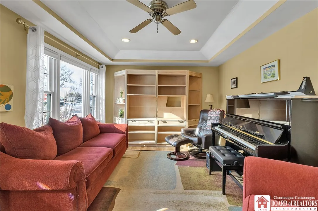 180 Bering Avenue, Tonawanda, New York 14223, Tonawanda, New York 14223, 3 Bedrooms Bedrooms, 7 Rooms Rooms,2 BathroomsBathrooms,Residential,Closed,180 Bering Avenue, Tonawanda, New York 14223,0,R1659603