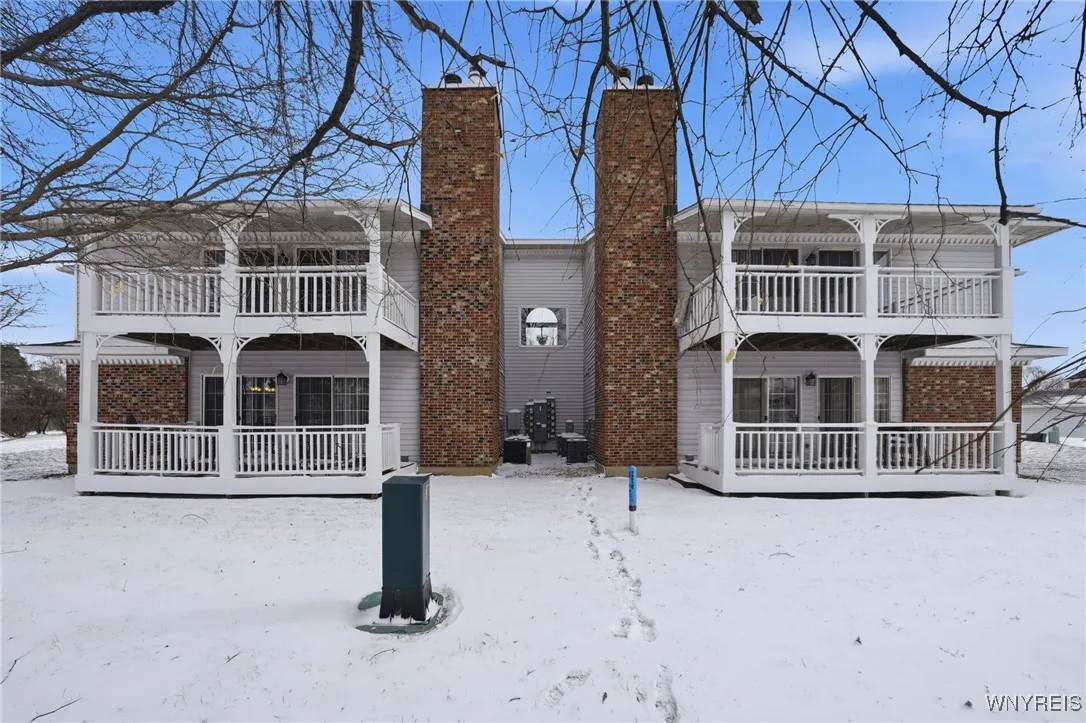 1155 Youngs Road A, Amherst, New York 14207, Amherst, New York 14207, 2 Bedrooms Bedrooms, 5 Rooms Rooms,2 BathroomsBathrooms,Residential,Closed,1155 Youngs Road A, Amherst, New York 14207,0,B1659579
