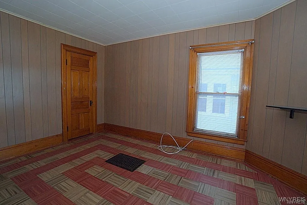 655 Prospect Avenue, Buffalo, New York 14213, Buffalo, New York 14213, 4 Bedrooms Bedrooms, 12 Rooms Rooms,2 BathroomsBathrooms,Residential,Closed,655 Prospect Avenue, Buffalo, New York 14213,0,B1659694