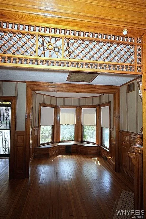 655 Prospect Avenue, Buffalo, New York 14213, Buffalo, New York 14213, 4 Bedrooms Bedrooms, 12 Rooms Rooms,2 BathroomsBathrooms,Residential,Closed,655 Prospect Avenue, Buffalo, New York 14213,0,B1659694