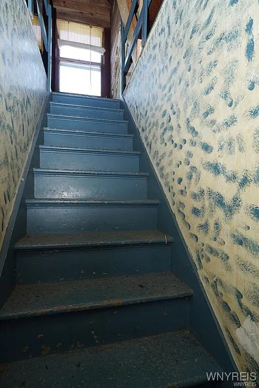 655 Prospect Avenue, Buffalo, New York 14213, Buffalo, New York 14213, 4 Bedrooms Bedrooms, 12 Rooms Rooms,2 BathroomsBathrooms,Residential,Closed,655 Prospect Avenue, Buffalo, New York 14213,0,B1659694