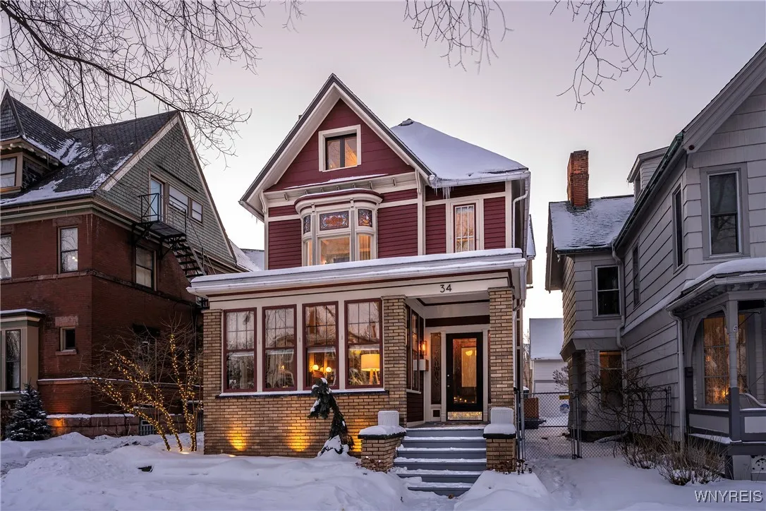 34 Richmond Avenue, Buffalo, New York 14222, Buffalo, New York 14222, 4 Bedrooms Bedrooms, 8 Rooms Rooms,3 BathroomsBathrooms,Residential,Closed,34 Richmond Avenue, Buffalo, New York 14222,0,B1657334