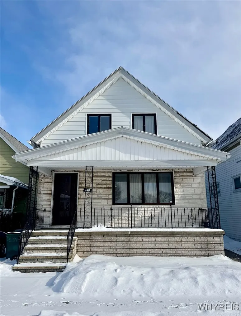 175 Cable Street, Buffalo, New York 14206, Buffalo, New York 14206, 3 Bedrooms Bedrooms, 6 Rooms Rooms,1 BathroomBathrooms,Residential,Closed,175 Cable Street, Buffalo, New York 14206,0,B1659740