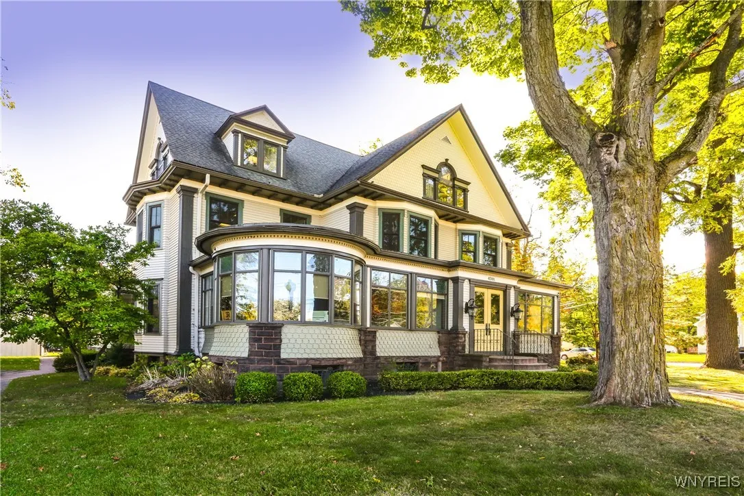 4588 South Park Avenue, Hamburg, New York 14219, Hamburg, New York 14219, ,Commercial Sale,For Sale,4588 South Park Avenue, Hamburg, New York 14219,0,B1660112