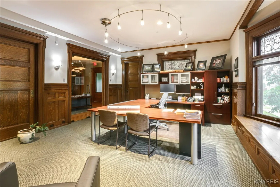 4588 South Park Avenue, Hamburg, New York 14219, Hamburg, New York 14219, ,Commercial Sale,For Sale,4588 South Park Avenue, Hamburg, New York 14219,0,B1660112