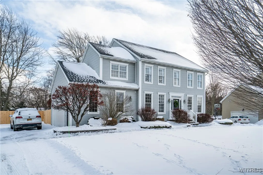 5441 Marthas Vineyard, Clarence, New York 14032, Clarence, New York 14032, 4 Bedrooms Bedrooms, 8 Rooms Rooms,2 BathroomsBathrooms,Residential,Closed,5441 Marthas Vineyard, Clarence, New York 14032,0,B1660065