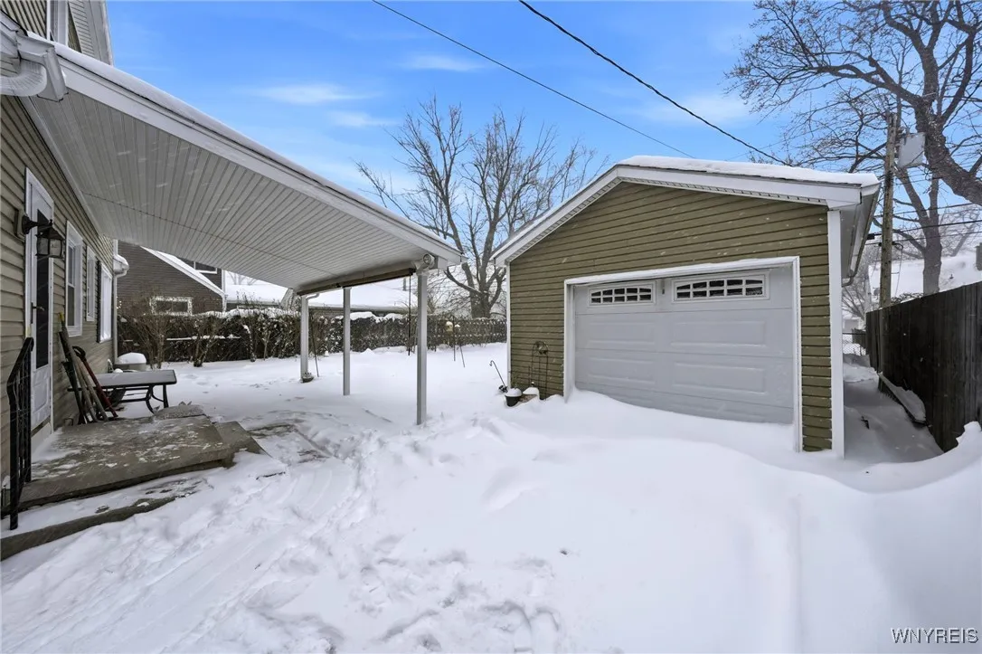 151 Calvert Boulevard, Tonawanda, New York 14150, Tonawanda, New York 14150, 3 Bedrooms Bedrooms, 6 Rooms Rooms,1 BathroomBathrooms,Residential,Closed,151 Calvert Boulevard, Tonawanda, New York 14150,0,B1660427