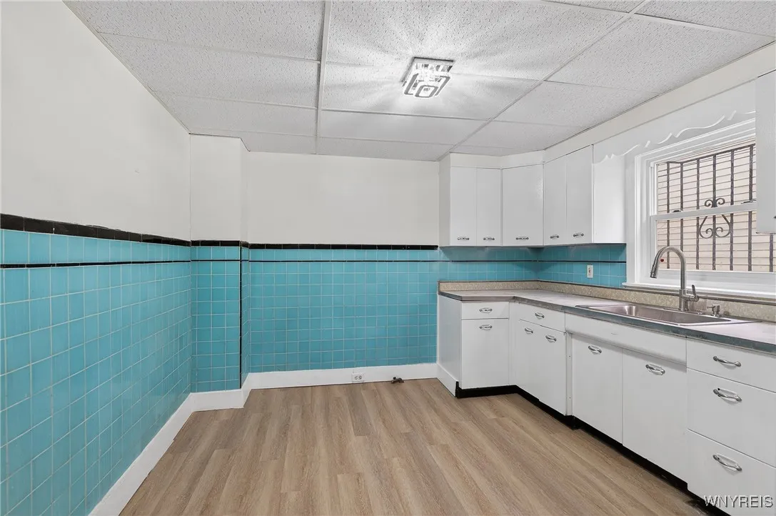 538 East Amherst Street, Buffalo, New York 14215, Buffalo, New York 14215, 3 Bedrooms Bedrooms, 6 Rooms Rooms,1 BathroomBathrooms,Residential,For Sale,538 East Amherst Street, Buffalo, New York 14215,0,B1656332