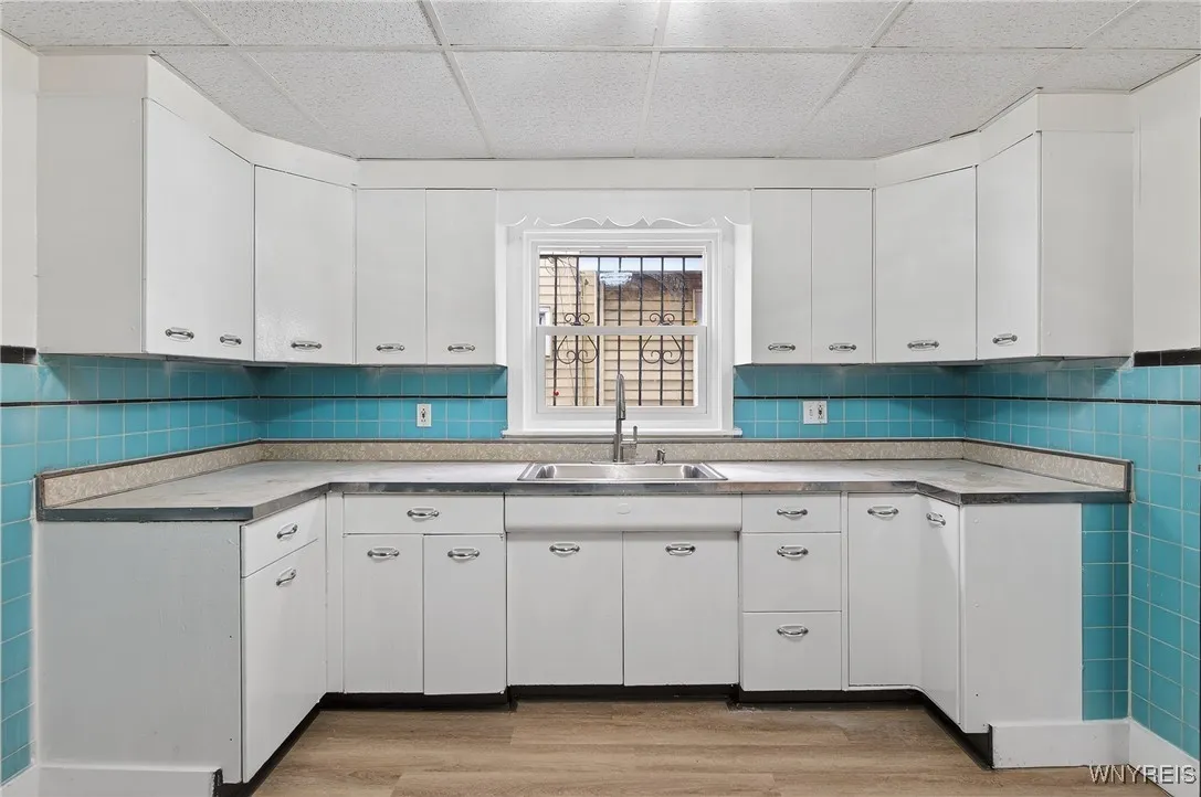 538 East Amherst Street, Buffalo, New York 14215, Buffalo, New York 14215, 3 Bedrooms Bedrooms, 6 Rooms Rooms,1 BathroomBathrooms,Residential,For Sale,538 East Amherst Street, Buffalo, New York 14215,0,B1656332