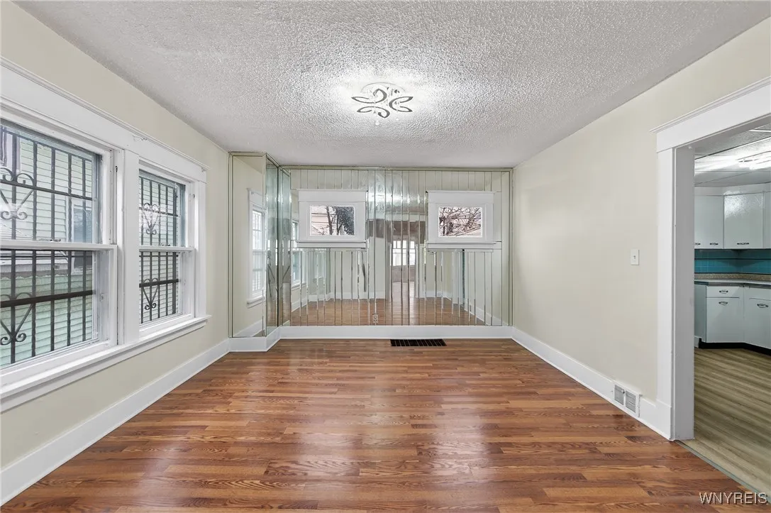 538 East Amherst Street, Buffalo, New York 14215, Buffalo, New York 14215, 3 Bedrooms Bedrooms, 6 Rooms Rooms,1 BathroomBathrooms,Residential,For Sale,538 East Amherst Street, Buffalo, New York 14215,0,B1656332