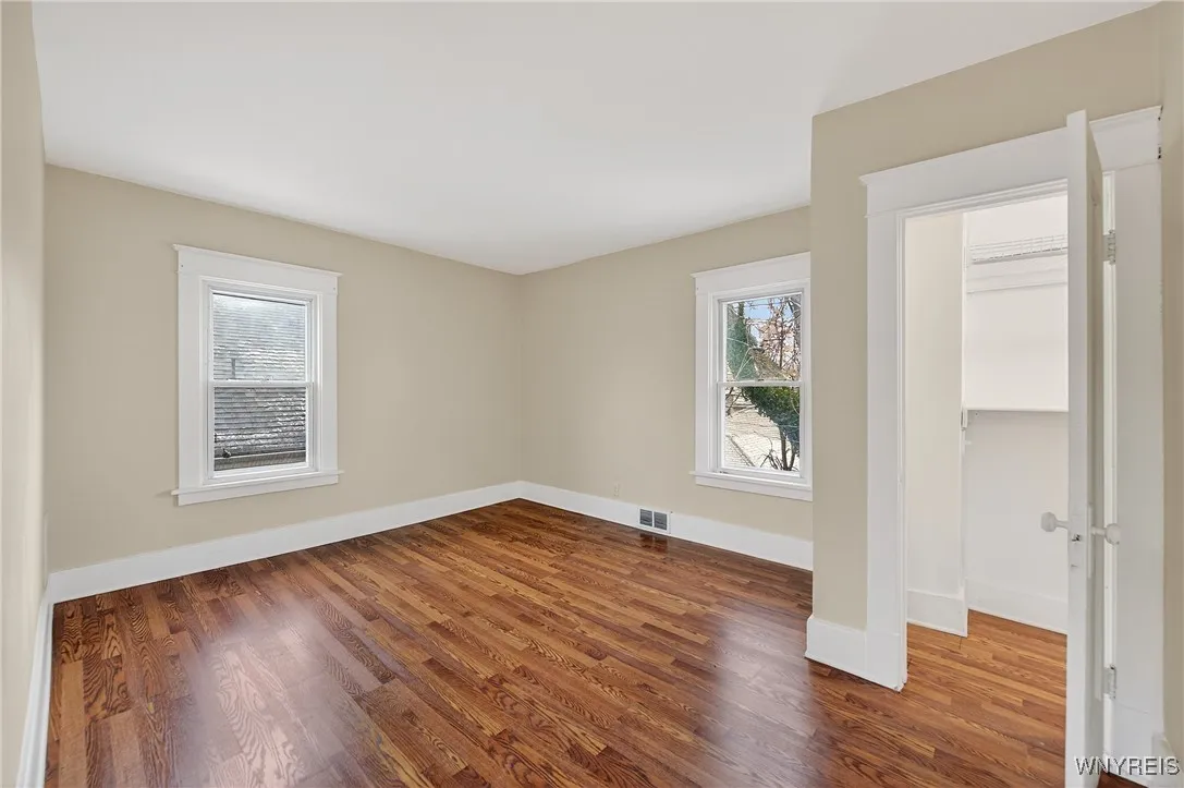 538 East Amherst Street, Buffalo, New York 14215, Buffalo, New York 14215, 3 Bedrooms Bedrooms, 6 Rooms Rooms,1 BathroomBathrooms,Residential,For Sale,538 East Amherst Street, Buffalo, New York 14215,0,B1656332