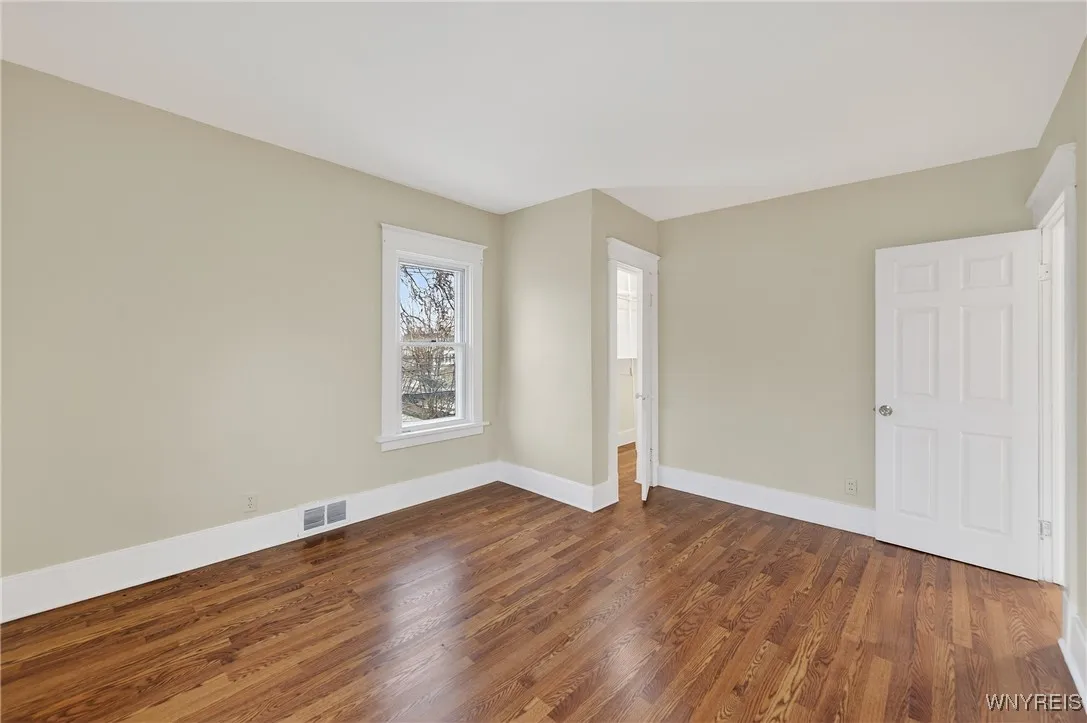 538 East Amherst Street, Buffalo, New York 14215, Buffalo, New York 14215, 3 Bedrooms Bedrooms, 6 Rooms Rooms,1 BathroomBathrooms,Residential,For Sale,538 East Amherst Street, Buffalo, New York 14215,0,B1656332