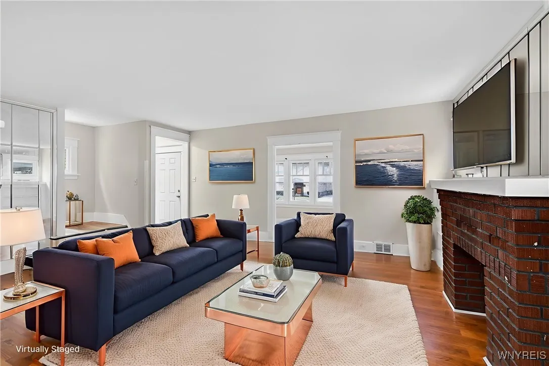 538 East Amherst Street, Buffalo, New York 14215, Buffalo, New York 14215, 3 Bedrooms Bedrooms, 6 Rooms Rooms,1 BathroomBathrooms,Residential,For Sale,538 East Amherst Street, Buffalo, New York 14215,0,B1656332