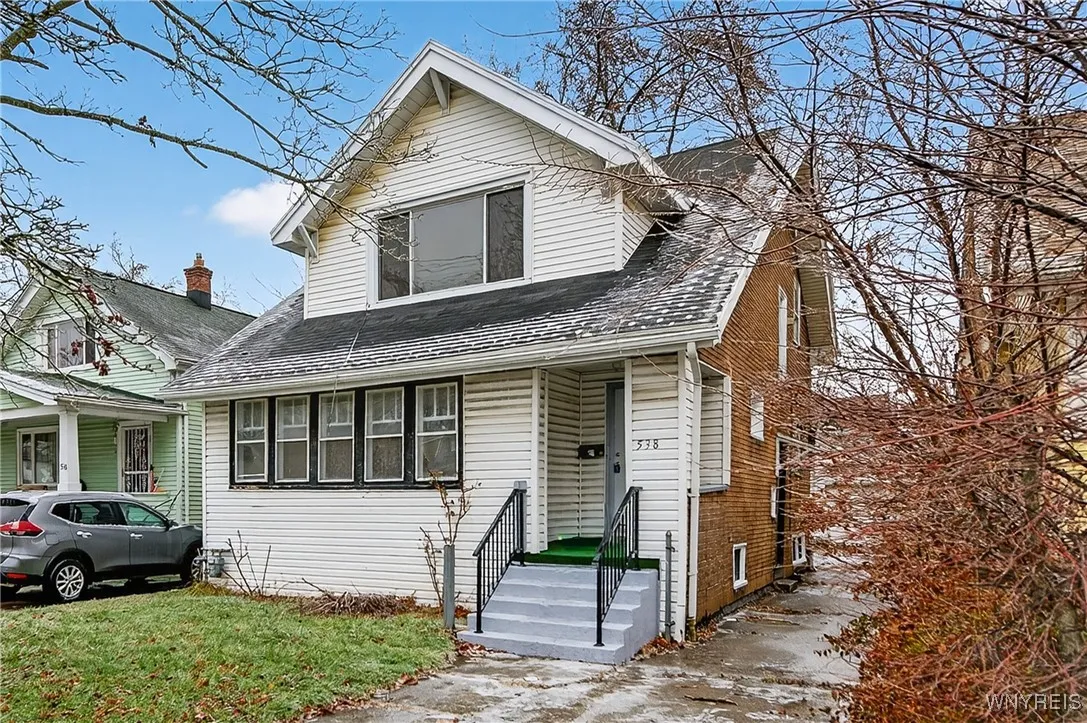 538 East Amherst Street, Buffalo, New York 14215, Buffalo, New York 14215, 3 Bedrooms Bedrooms, 6 Rooms Rooms,1 BathroomBathrooms,Residential,For Sale,538 East Amherst Street, Buffalo, New York 14215,0,B1656332