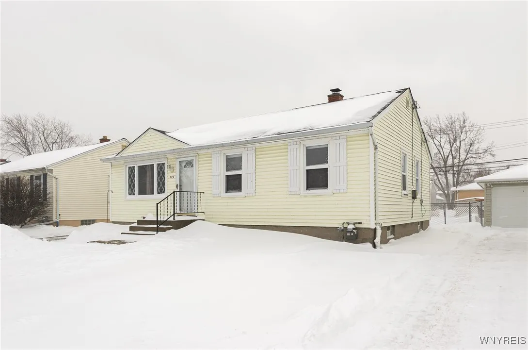 379 Orchard Drive, Tonawanda, New York 14223, Tonawanda, New York 14223, 3 Bedrooms Bedrooms, 5 Rooms Rooms,1 BathroomBathrooms,Residential,Closed,379 Orchard Drive, Tonawanda, New York 14223,0,B1660492