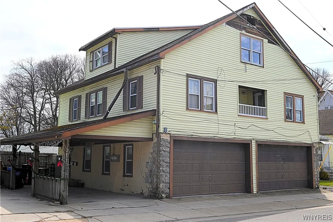 2637 Seneca Street, West Seneca, New York 14224, West Seneca, New York 14224, 6 Bedrooms Bedrooms, ,2 BathroomsBathrooms,Residential,For Sale,2637 Seneca Street, West Seneca, New York 14224,0,B1660523