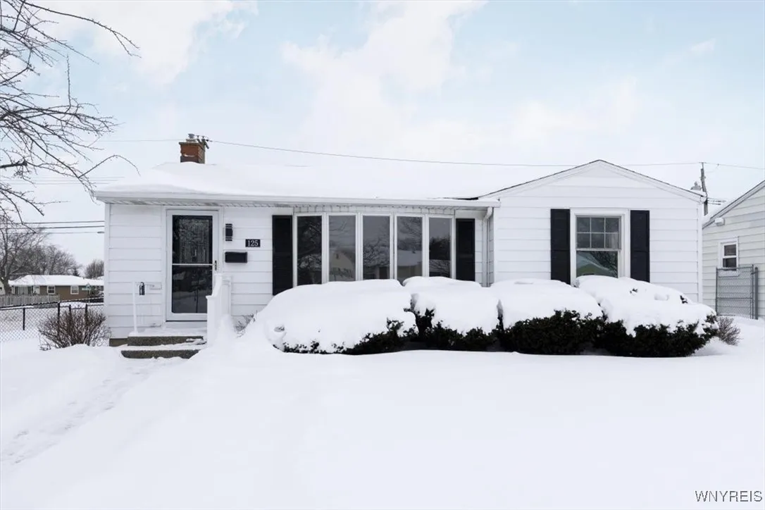 125 Springfield Avenue, Tonawanda, New York 14150, Tonawanda, New York 14150, 3 Bedrooms Bedrooms, 5 Rooms Rooms,1 BathroomBathrooms,Residential,Closed,125 Springfield Avenue, Tonawanda, New York 14150,0,B1660583