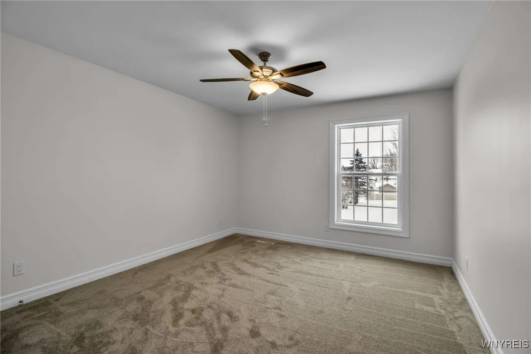 3320 East River Road, Grand Island, New York 14072, Grand Island, New York 14072, 3 Bedrooms Bedrooms, 11 Rooms Rooms,2 BathroomsBathrooms,Residential,Closed,3320 East River Road, Grand Island, New York 14072,0,B1659886