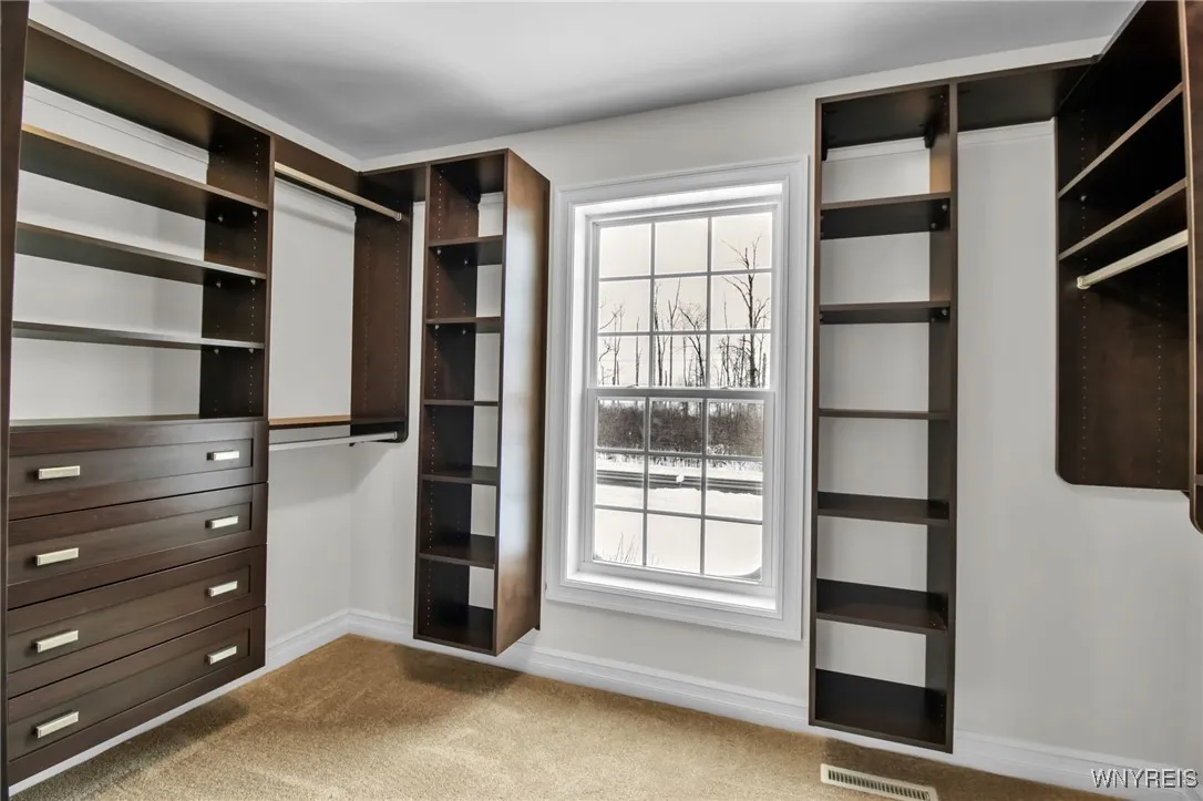 3320 East River Road, Grand Island, New York 14072, Grand Island, New York 14072, 3 Bedrooms Bedrooms, 11 Rooms Rooms,2 BathroomsBathrooms,Residential,Closed,3320 East River Road, Grand Island, New York 14072,0,B1659886