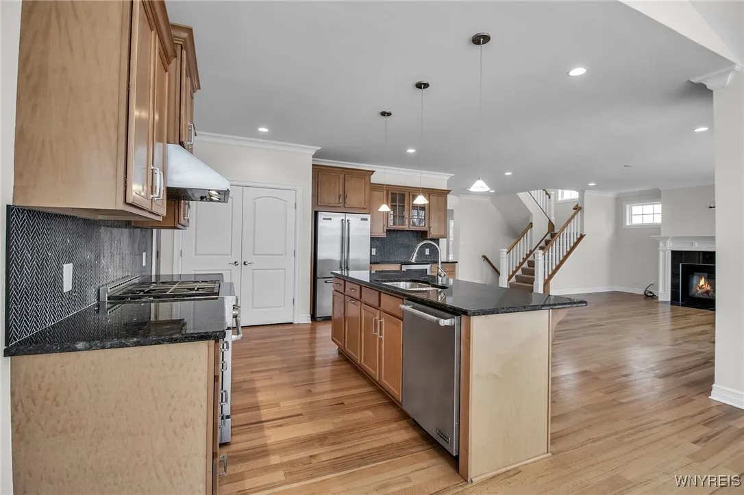 3320 East River Road, Grand Island, New York 14072, Grand Island, New York 14072, 3 Bedrooms Bedrooms, 11 Rooms Rooms,2 BathroomsBathrooms,Residential,Closed,3320 East River Road, Grand Island, New York 14072,0,B1659886