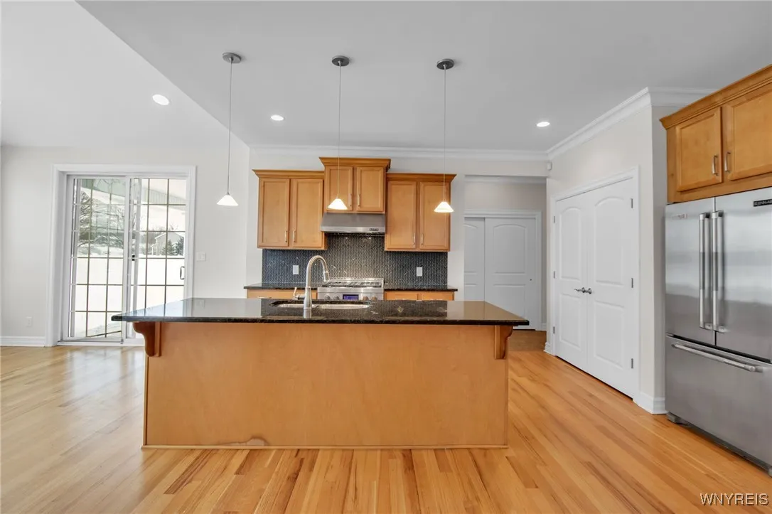 3320 East River Road, Grand Island, New York 14072, Grand Island, New York 14072, 3 Bedrooms Bedrooms, 11 Rooms Rooms,2 BathroomsBathrooms,Residential,Closed,3320 East River Road, Grand Island, New York 14072,0,B1659886