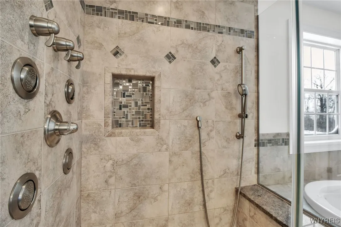 3320 East River Road, Grand Island, New York 14072, Grand Island, New York 14072, 3 Bedrooms Bedrooms, 11 Rooms Rooms,2 BathroomsBathrooms,Residential,Closed,3320 East River Road, Grand Island, New York 14072,0,B1659886