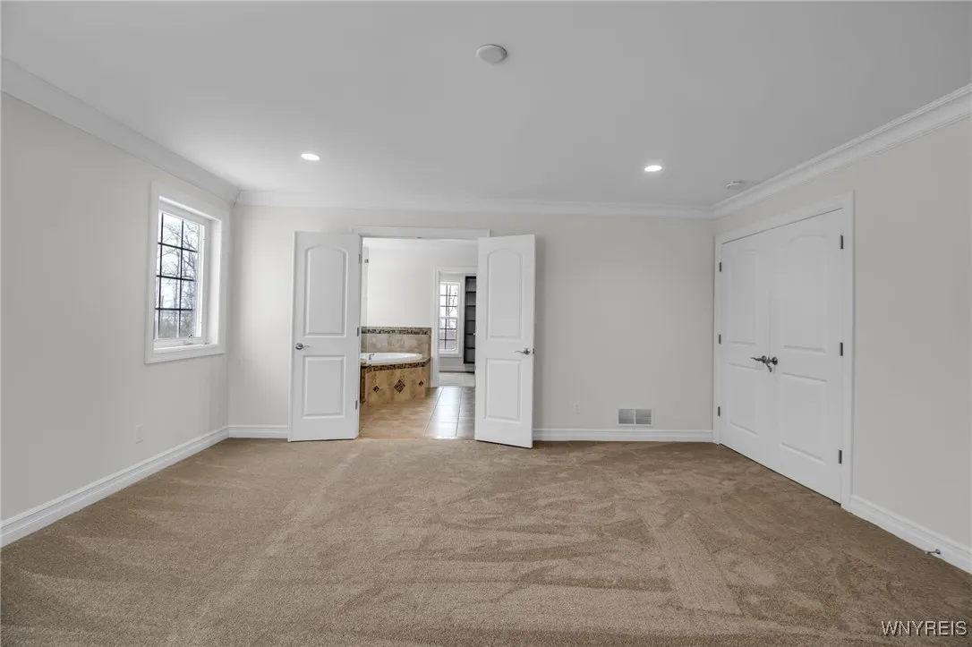 3320 East River Road, Grand Island, New York 14072, Grand Island, New York 14072, 3 Bedrooms Bedrooms, 11 Rooms Rooms,2 BathroomsBathrooms,Residential,Closed,3320 East River Road, Grand Island, New York 14072,0,B1659886