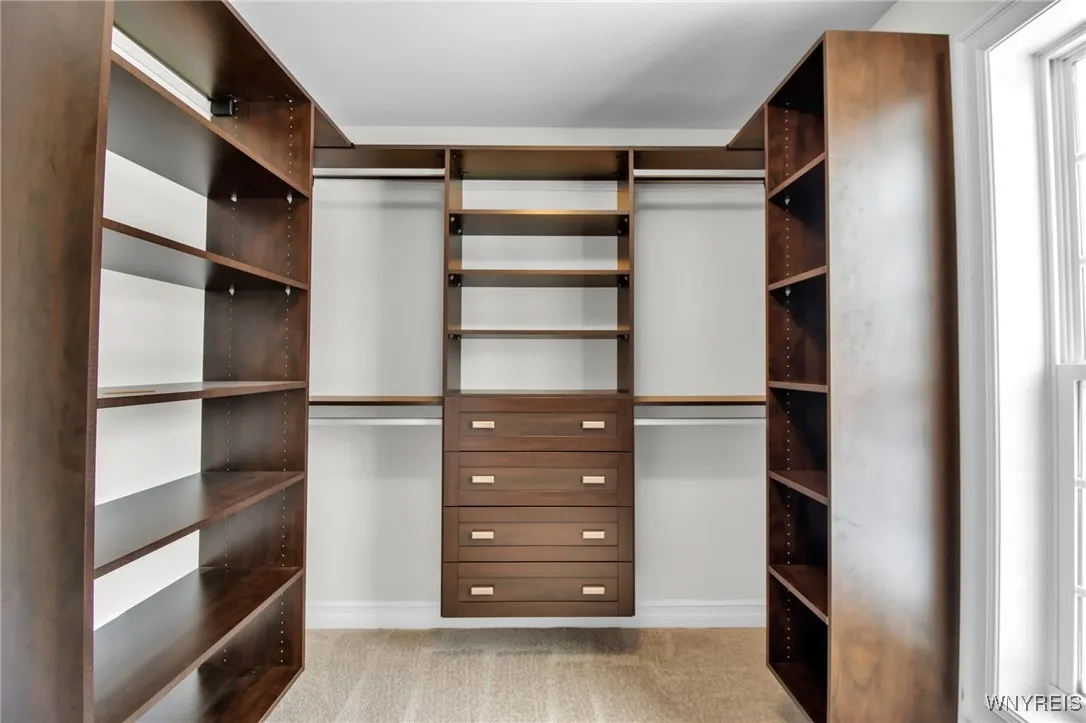 3320 East River Road, Grand Island, New York 14072, Grand Island, New York 14072, 3 Bedrooms Bedrooms, 11 Rooms Rooms,2 BathroomsBathrooms,Residential,Closed,3320 East River Road, Grand Island, New York 14072,0,B1659886