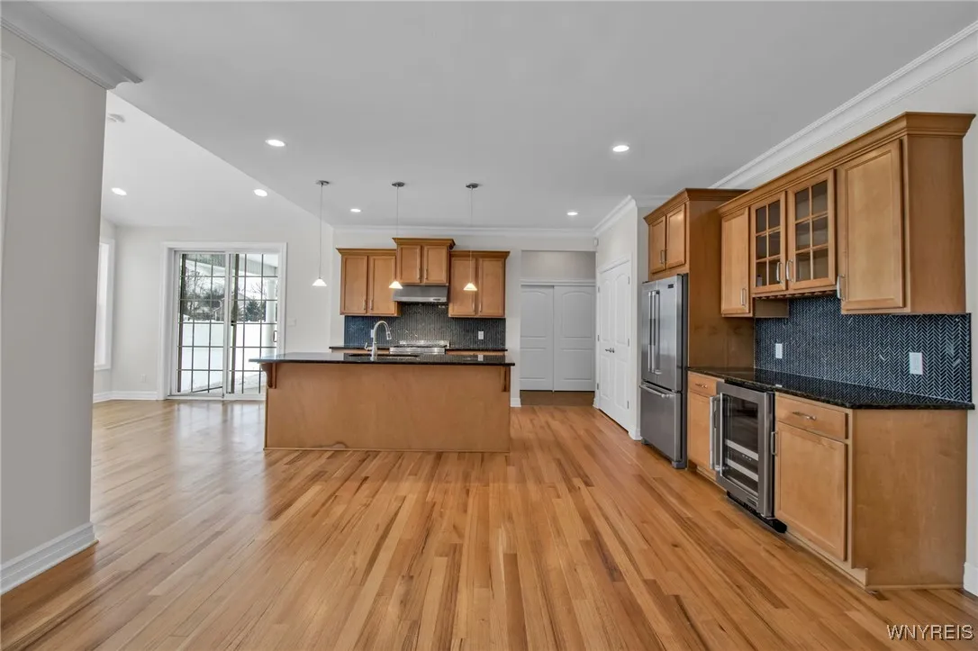 3320 East River Road, Grand Island, New York 14072, Grand Island, New York 14072, 3 Bedrooms Bedrooms, 11 Rooms Rooms,2 BathroomsBathrooms,Residential,Closed,3320 East River Road, Grand Island, New York 14072,0,B1659886