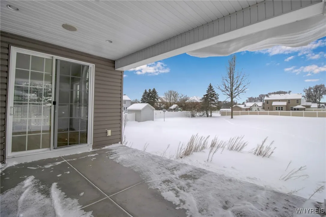 3320 East River Road, Grand Island, New York 14072, Grand Island, New York 14072, 3 Bedrooms Bedrooms, 11 Rooms Rooms,2 BathroomsBathrooms,Residential,Closed,3320 East River Road, Grand Island, New York 14072,0,B1659886