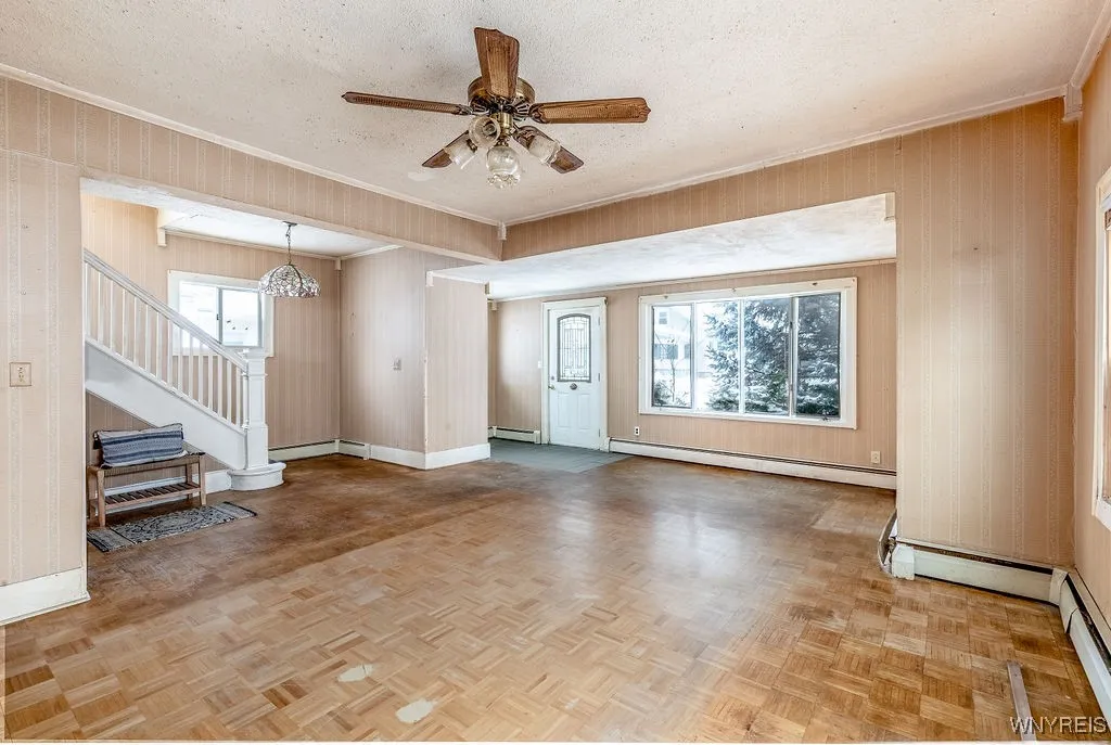 89 Milton Street, Amherst, New York 14221, Amherst, New York 14221, 3 Bedrooms Bedrooms, 9 Rooms Rooms,2 BathroomsBathrooms,Residential,Closed,89 Milton Street, Amherst, New York 14221,0,B1659924