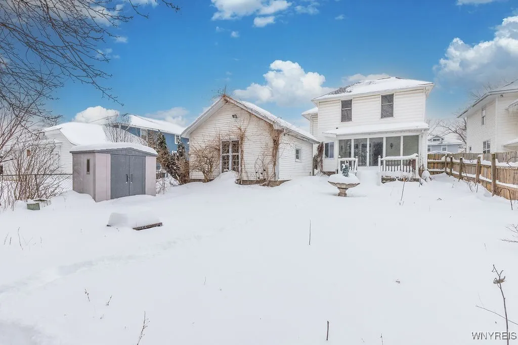 89 Milton Street, Amherst, New York 14221, Amherst, New York 14221, 3 Bedrooms Bedrooms, 9 Rooms Rooms,2 BathroomsBathrooms,Residential,Closed,89 Milton Street, Amherst, New York 14221,0,B1659924