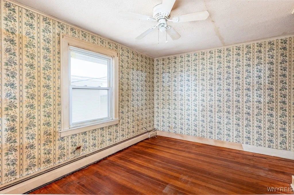 89 Milton Street, Amherst, New York 14221, Amherst, New York 14221, 3 Bedrooms Bedrooms, 9 Rooms Rooms,2 BathroomsBathrooms,Residential,Closed,89 Milton Street, Amherst, New York 14221,0,B1659924