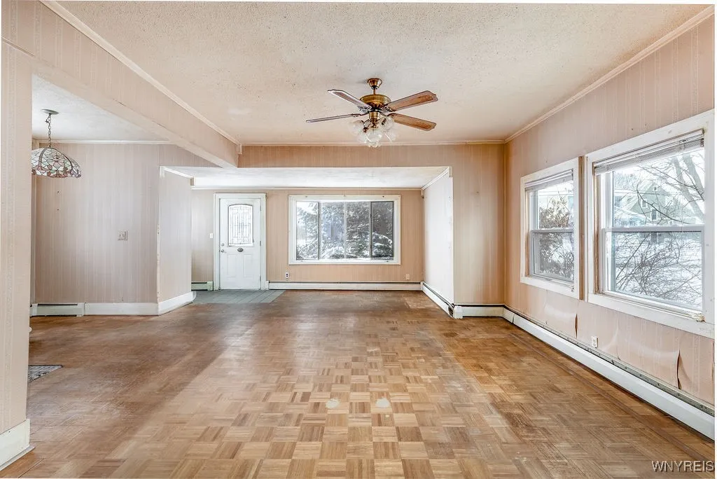 89 Milton Street, Amherst, New York 14221, Amherst, New York 14221, 3 Bedrooms Bedrooms, 9 Rooms Rooms,2 BathroomsBathrooms,Residential,Closed,89 Milton Street, Amherst, New York 14221,0,B1659924