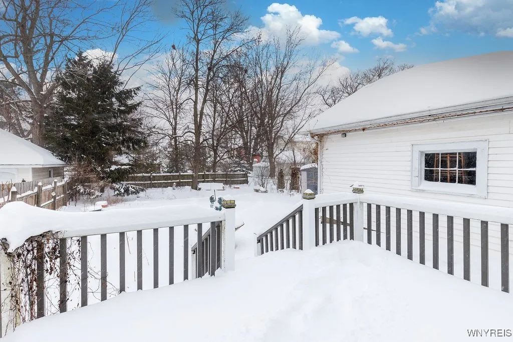 89 Milton Street, Amherst, New York 14221, Amherst, New York 14221, 3 Bedrooms Bedrooms, 9 Rooms Rooms,2 BathroomsBathrooms,Residential,Closed,89 Milton Street, Amherst, New York 14221,0,B1659924